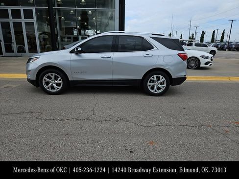 Used 2018 Chevrolet Equinox Premier AWD/4WD image 1