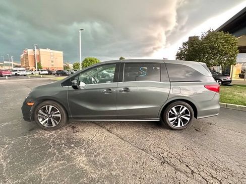 Used 2019 Honda Odyssey Elite image 6