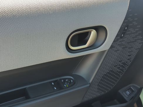 Used 2025 MINI Cooper S image 15