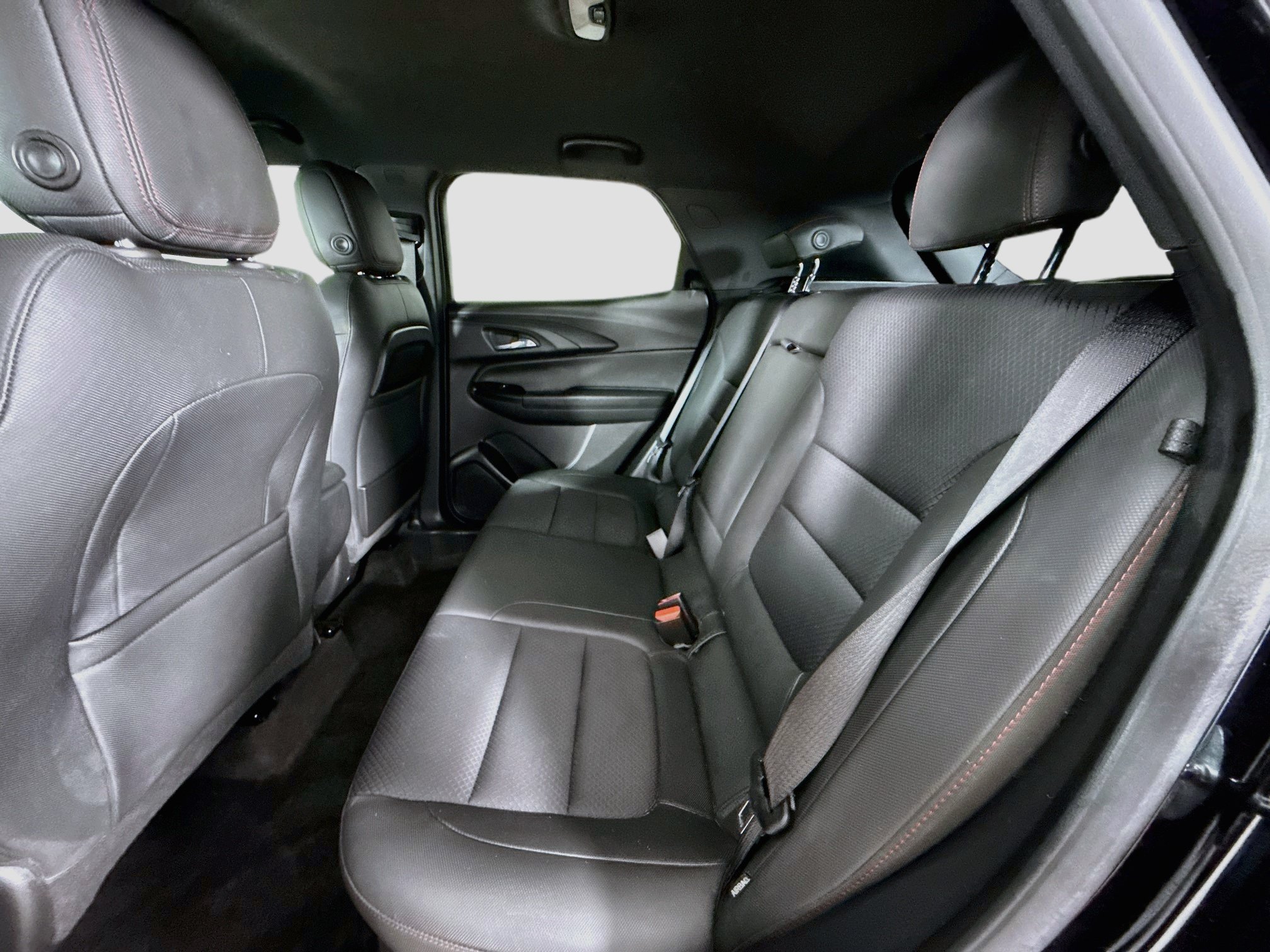 Used 2023 Chevrolet TrailBlazer RS w/ Convenience Package FWD image 26