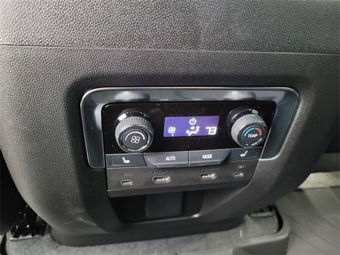 New 2026 Chevrolet Tahoe Premier image 13