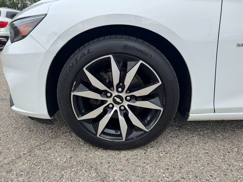Used 2017 Chevrolet Malibu LT w/ Leather Package FWD image 27