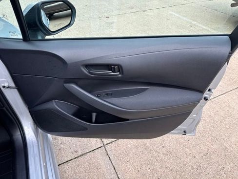 Used 2023 Toyota Corolla LE FWD image 25