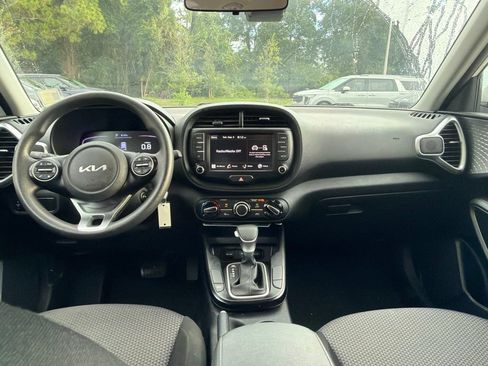 Certified 2024 Kia Soul LX w/ Option Group 015 FWD image 23