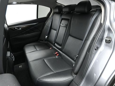 Used 2015 INFINITI Q50 Sport w/ Deluxe Technology Package image 16