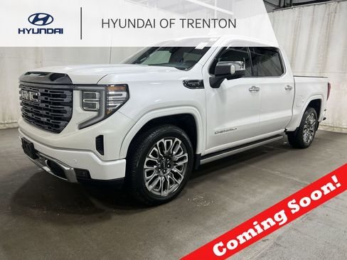 Used 2024 GMC Sierra 1500 Denali Ultimate AWD/4WD image 1