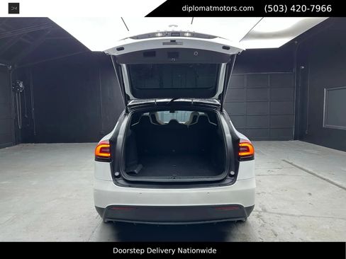 Used 2019 Tesla Model X Long Range image 40
