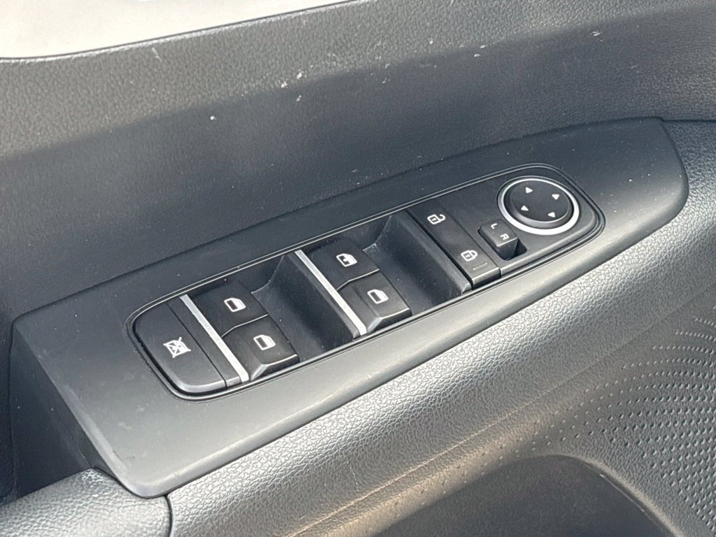 Used 2024 Kia Forte LXS w/ LXS Technology Package FWD image 11