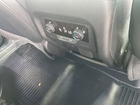 Used 2025 Chevrolet Traverse Z71 w/ Driver Confidence Package image 61