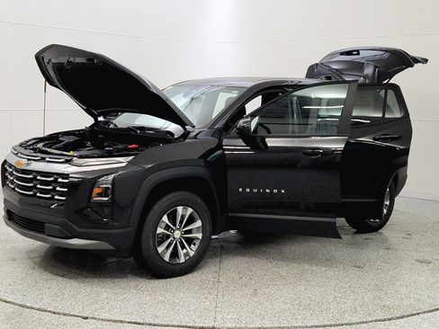 New 2026 Chevrolet Equinox LT image 10