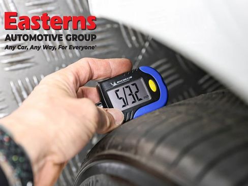 Used 2023 Tesla Model 3 Standard Range image 25