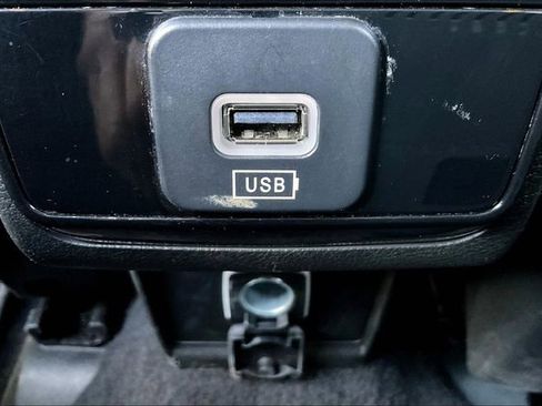 Used 2025 Jeep Compass Latitude image 26