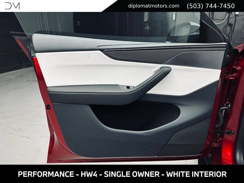 Used 2026 Tesla Model Y Performance AWD/4WD image 25