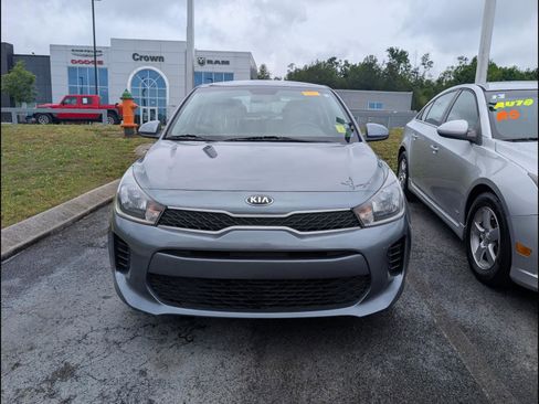 Used 2020 Kia Rio S FWD image 3