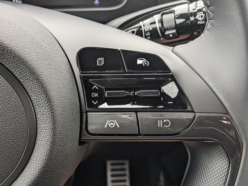 New 2025 Hyundai Elantra Sport image 25