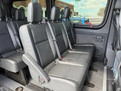 Used 2022 Mercedes-Benz Sprinter 2500 image 20