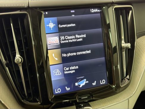 Used 2020 Volvo XC60 T5 Inscription w/ Protection Package Premier AWD/4WD image 16