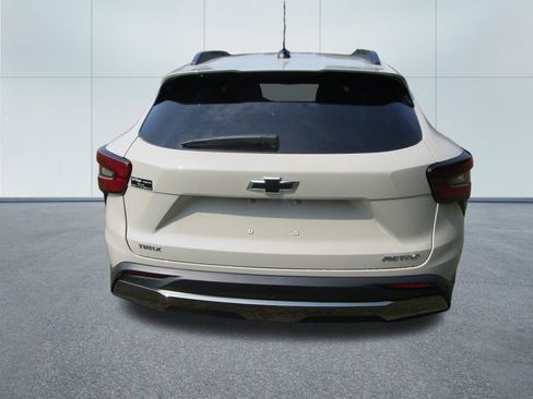 New 2026 Chevrolet Trax ACTIV w/ Driver Confidence Package FWD image 9