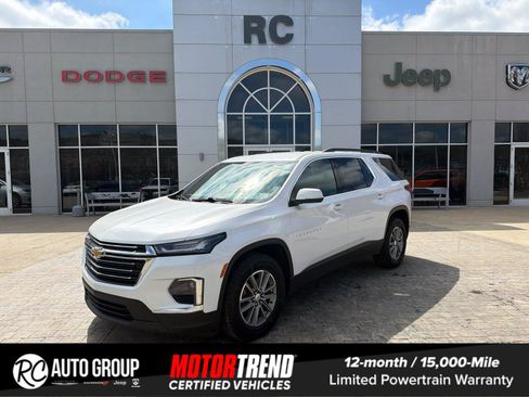 Used 2023 Chevrolet Traverse LT AWD/4WD image 1