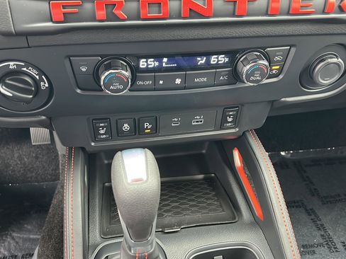 New 2026 Nissan Frontier PRO-4X AWD/4WD image 18