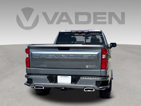 Certified 2021 Chevrolet Silverado 1500 High Country w/ Technology Package image 22