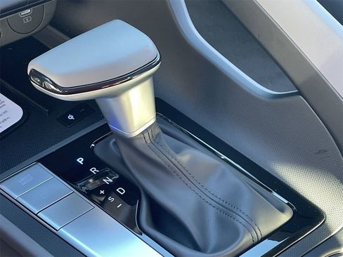 New 2026 Hyundai Elantra SEL Sport FWD image 28