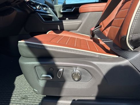 New 2026 GMC Sierra 3500 Denali Ultimate image 23