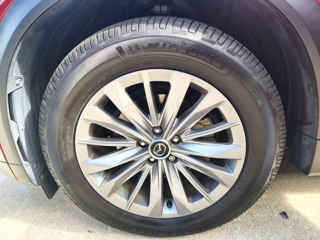 Used 2024 MAZDA CX-90 3.3 Turbo w/ Preferred Plus AWD/4WD image 18