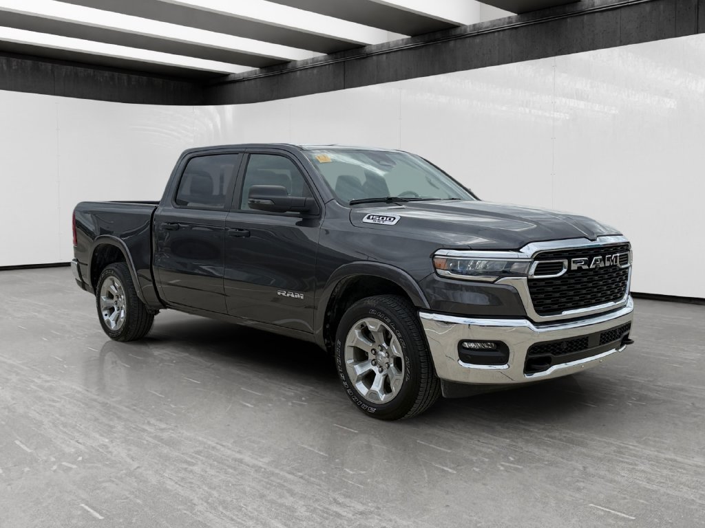 Used 2025 RAM 1500 Big Horn AWD/4WD image 7