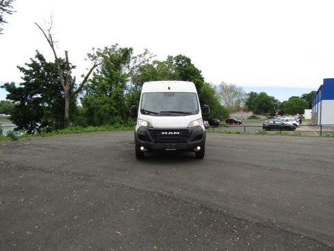 Used 2025 RAM ProMaster 3500 w/ Convenience Group FWD image 33