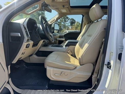 Used 2017 Ford F250 Lariat w/ Lariat Ultimate Package AWD/4WD image 16