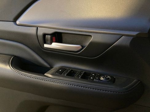 Certified 2024 Toyota Grand Highlander XLE image 13