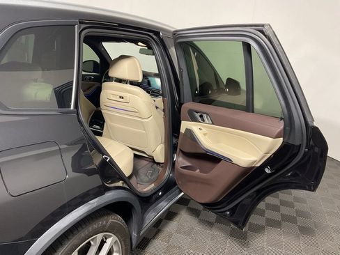 Used 2019 BMW X5 xDrive40i AWD/4WD image 35