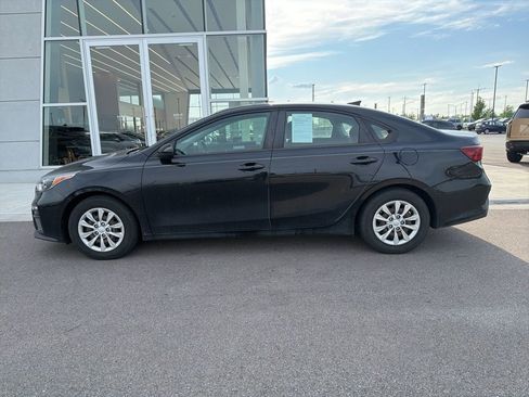 Used 2019 Kia Forte Sedan FWD image 3