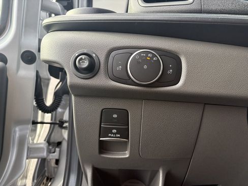 New 2026 Ford Transit 250 148 Medium Roof Extended AWD image 28