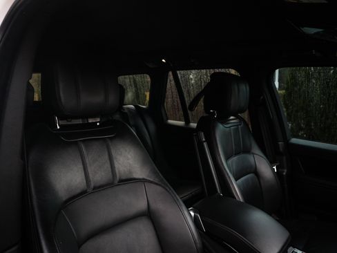 Used 2021 Land Rover Range Rover Westminster Edition image 33