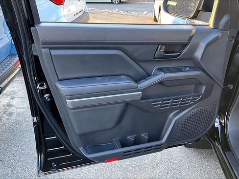 New 2026 Toyota Tacoma SR5 AWD/4WD image 10