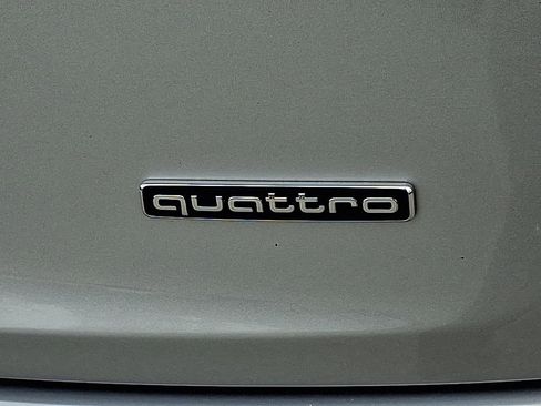 Used 2023 Audi Q5 2.0T Premium w/ Convenience Package image 33