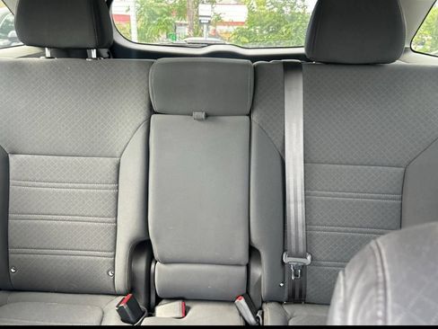 Used 2019 Kia Sorento S AWD/4WD image 8