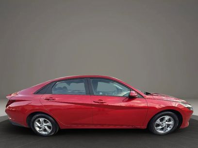 Used 2021 Hyundai Elantra SE