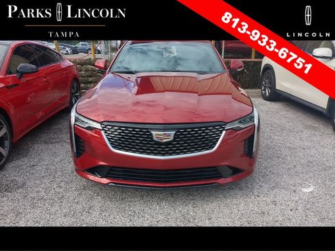 Used 2023 Cadillac CT4 Luxury RWD image 3