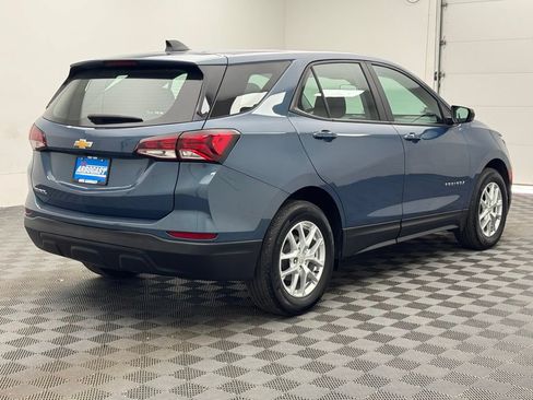 Used 2024 Chevrolet Equinox LS w/ LPO, Floor Liner Package FWD image 5