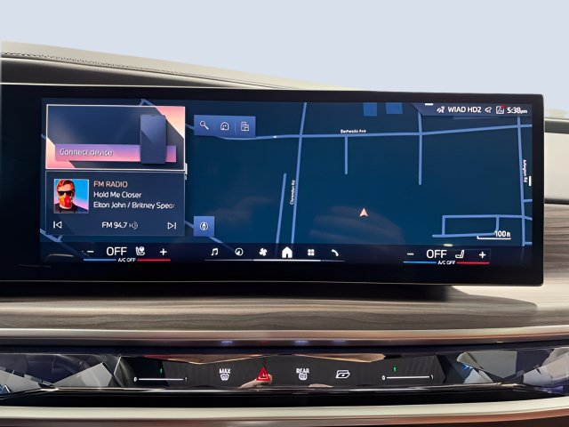 Used 2023 BMW 760i xDrive w/ Luxury Rear Seating Package AWD/4WD image 22