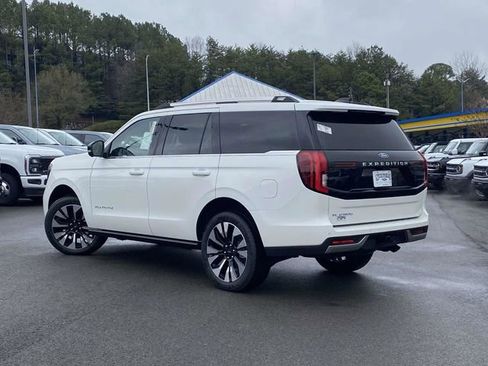 New 2025 Ford Expedition Platinum w/ Platinum Ultimate Package AWD/4WD image 5
