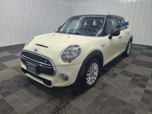 Used 2015 MINI Cooper S image 7