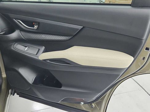 Certified 2025 Subaru Ascent Premium AWD/4WD image 27