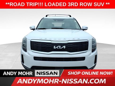Used 2022 Kia Telluride EX w/ EX Premium Package image 3