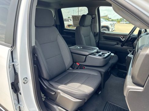 Used 2025 Chevrolet Silverado 2500 LT w/ Convenience Package AWD/4WD image 24
