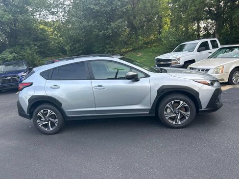 Certified 2026 Subaru Crosstrek 2.5i Premium AWD/4WD image 2