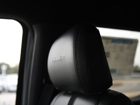 New 2025 Ford F150 XLT w/ Equipment Group 302A MID image 42